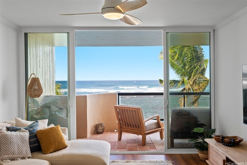 Paradise found! This gorgeous North Shore gem is perched on the - Beach Condo for sale in Waialua, Hawaii on Beachhouse.com