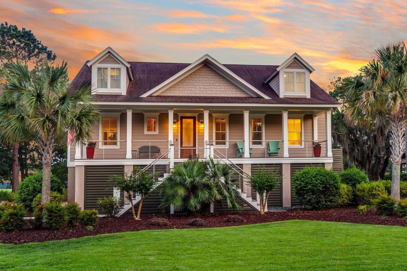 This immaculate custom home offers a blend of luxury, comfort - Beach Home for sale in Johns Island, South Carolina on Beachhouse.com