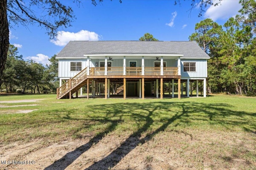 This home qualifies for a REDUCED RATE as low as 5.49% (APR 5 - Beach Home for sale in Pass Christian, Mississippi on Beachhouse.com