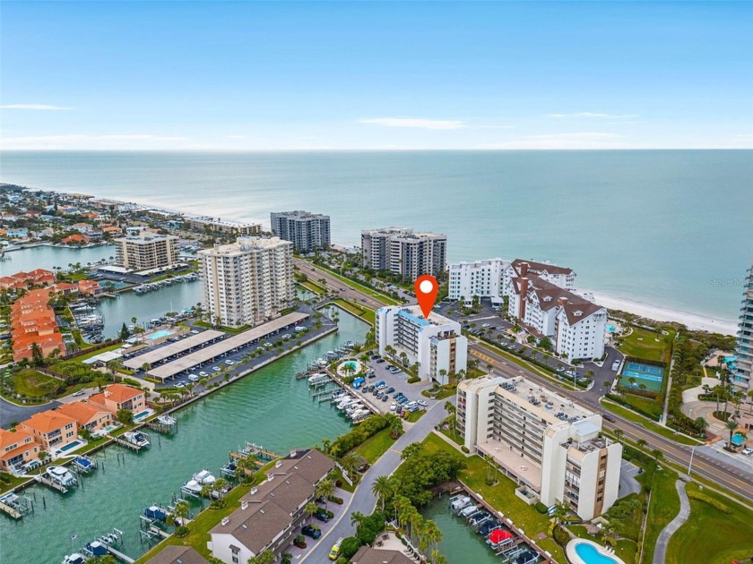 The BEST VALUE ON SAND KEY!  PERFECTLY POSITIONED BETWEEN THE - Beach Condo for sale in Clearwater, Florida on Beachhouse.com