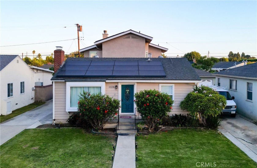 Charming Home in Bixby North! 

Welcome to this stunning 3 - Beach Home for sale in Long Beach, California on Beachhouse.com