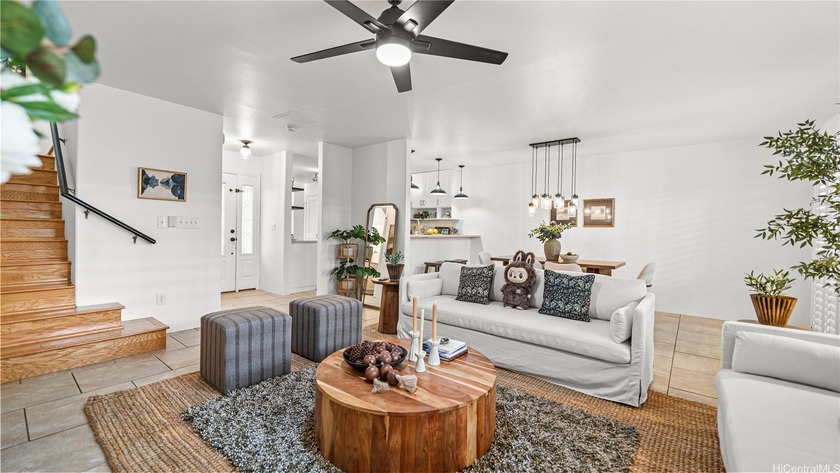 Welcome to Ocean Ridge at Makakilo-where comfort, convenience - Beach Condo for sale in Kapolei, Hawaii on Beachhouse.com