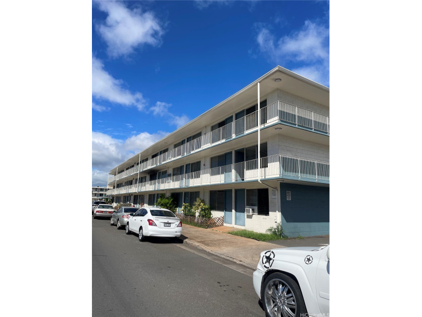 Prime location for this one-bedroom, one-bath home, conveniently - Beach Condo for sale in Aiea, Hawaii on Beachhouse.com