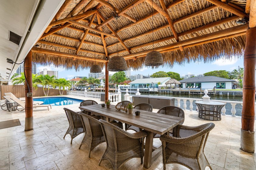 This waterfront gem in Fort Lauderdale offers the perfect blend - Beach Home for sale in Fort Lauderdale, Florida on Beachhouse.com