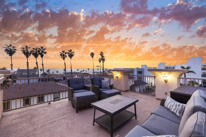 Live the Beachfront Dream--Every Day! Just feet from the sand - Beach Home for sale in Oceanside, California on Beachhouse.com
