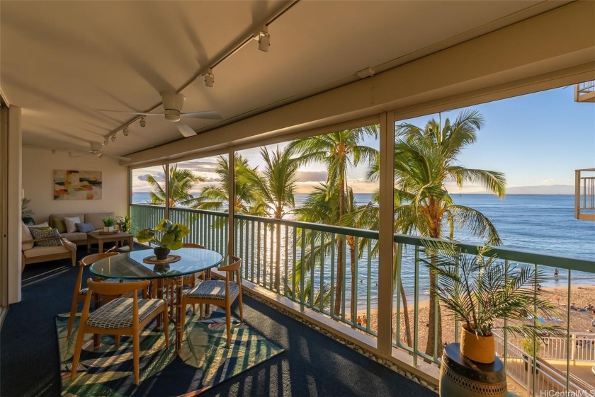 Discover unparalleled natural beauty at Sans Souci Unit 307. The - Beach Condo for sale in Honolulu, Hawaii on Beachhouse.com