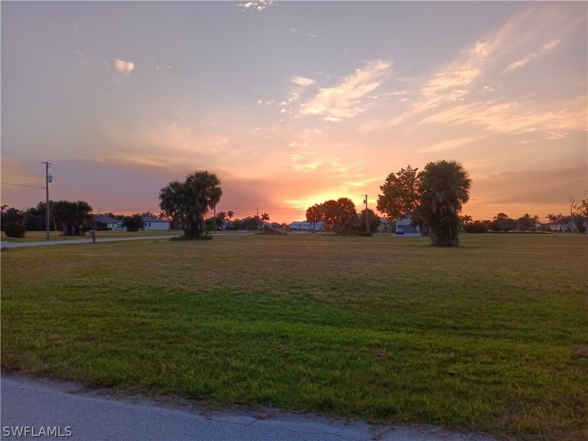 Build your dream home on this beautiful oversized corner lot in - Beach Lot for sale in Punta Gorda, Florida on Beachhouse.com