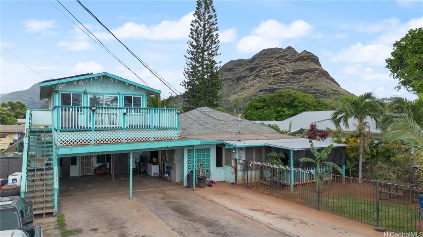 This spacious 4-bedroom 3-bathroom home is situated in the - Beach Home for sale in Waianae, Hawaii on Beachhouse.com