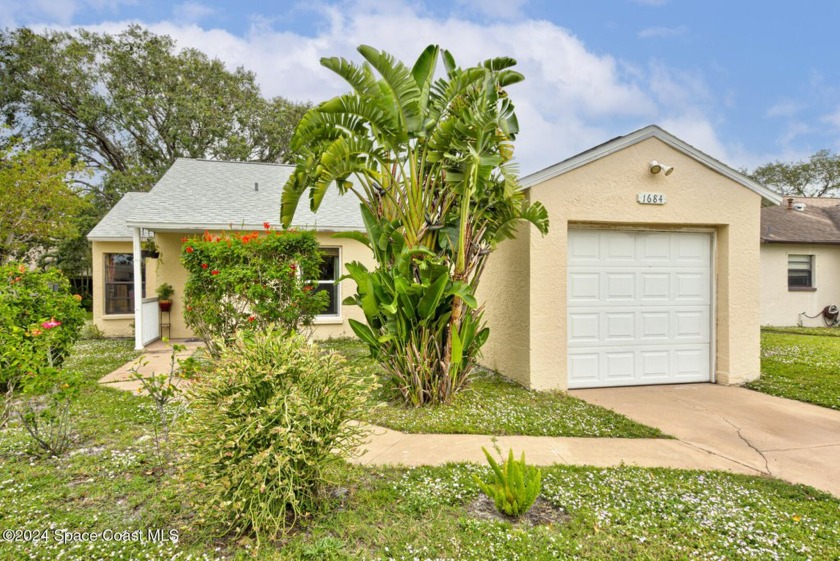 Huge 20k price adjustment! Sweet 3/2 in well-kept - Beach Home for sale in Melbourne, Florida on Beachhouse.com