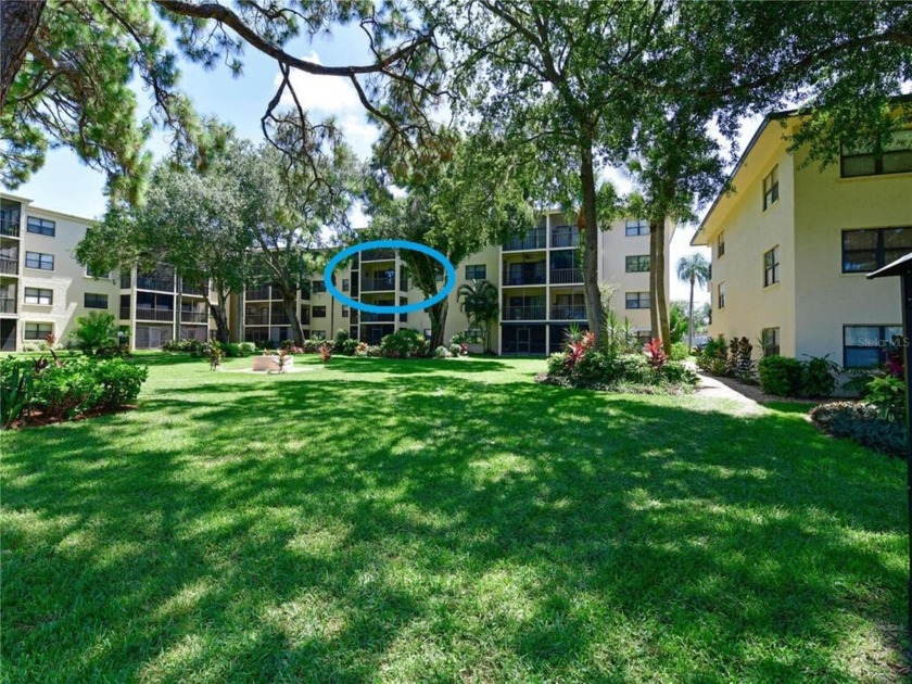 COME EXPLORE THE BEAUTY OF this charming and renovated 1,144 - Beach Condo for sale in Bradenton, Florida on Beachhouse.com