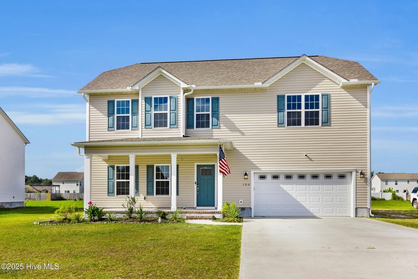 Luxurious, thoughtfully designed, and ready to move in-this - Beach Home for sale in Havelock, North Carolina on Beachhouse.com
