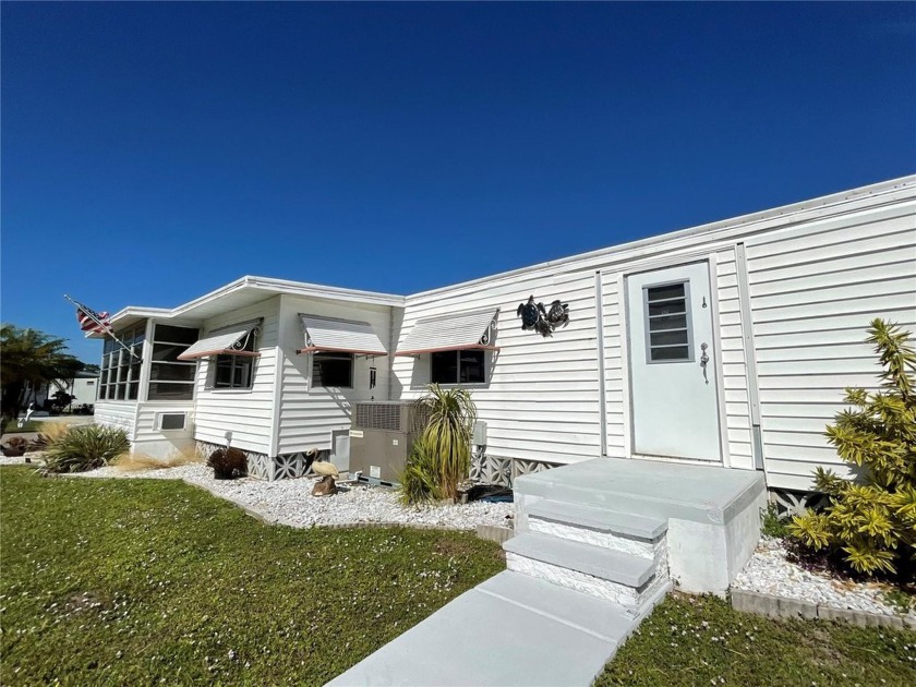 Welcome to Holiday Park of North Port!  2 bedroom/2 bath + Bonus - Beach Home for sale in North Port, Florida on Beachhouse.com