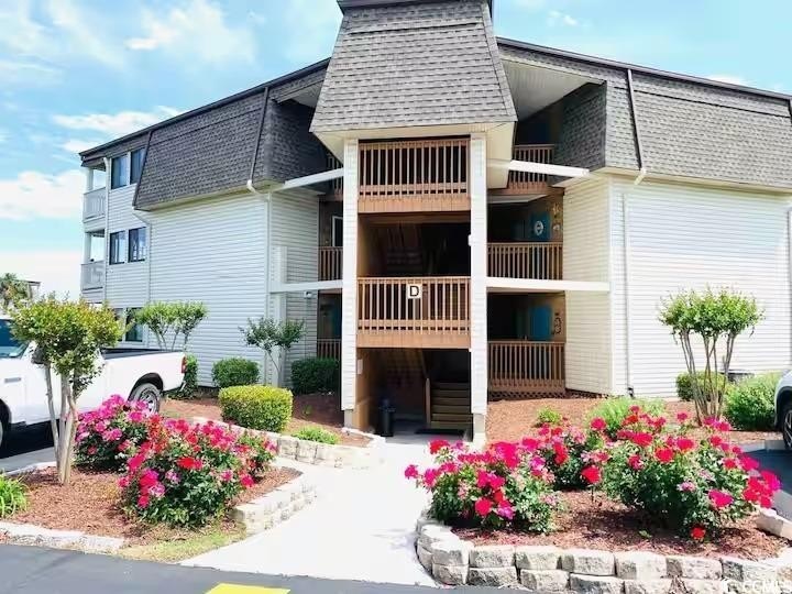 Experience the best of beach living with this beautifully - Beach Condo for sale in Myrtle Beach, South Carolina on Beachhouse.com