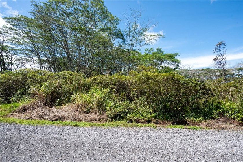 Build your island dream on this 1-acre vacant lot located near - Beach Lot for sale in Keaau, Hawaii on Beachhouse.com
