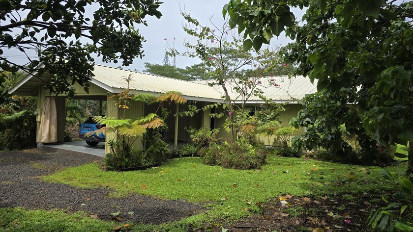 Enjoy comfortable island living in this well-maintained 3 - Beach Home for sale in Keaau, Hawaii on Beachhouse.com
