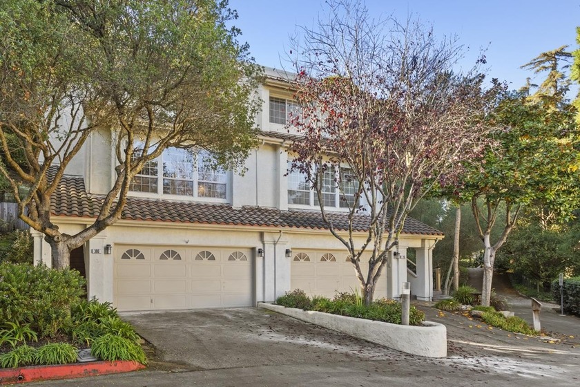 Recently refreshed and move-in ready, this light-filled Aptos - Beach Townhome/Townhouse for sale in Aptos, California on Beachhouse.com