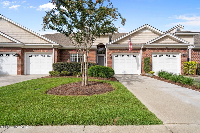 Welcome to 1105 Greensview Circle, a low-maintenance townhome in - Beach Townhome/Townhouse for sale in Leland, North Carolina on Beachhouse.com