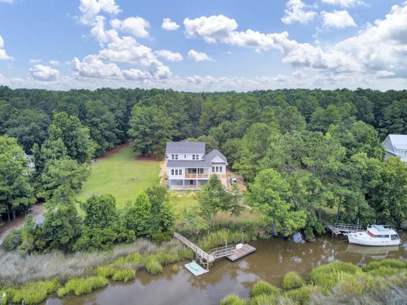 DOCK IN PLACE! Welcome to your secluded oasis in Awendaw, SC - Beach Home for sale in Awendaw, South Carolina on Beachhouse.com