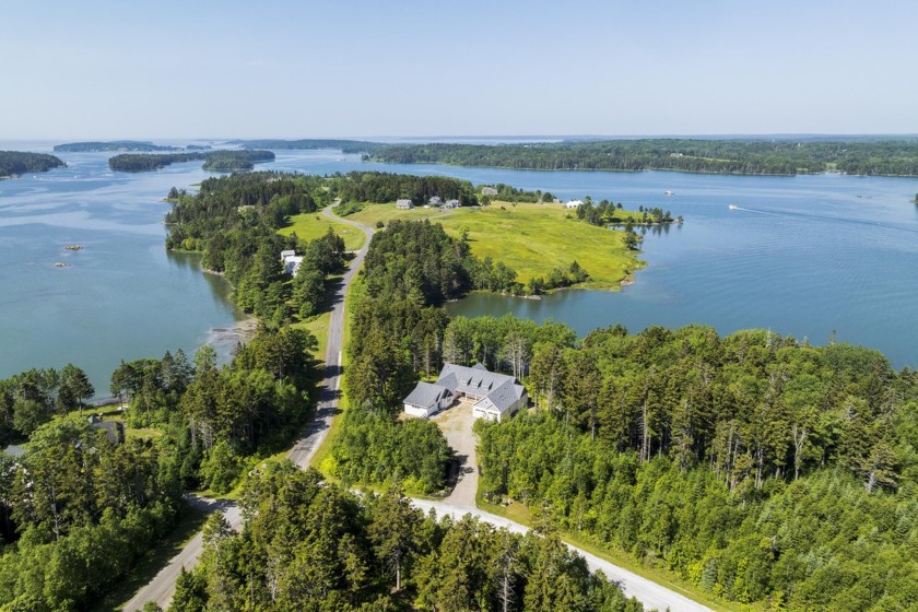 Welcome to 6 Ocean Ridge Road, a rare opportunity to finish a - Beach Home for sale in Cushing, Maine on Beachhouse.com