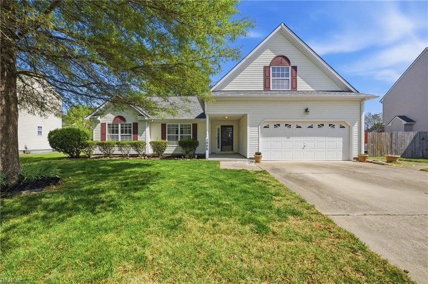 Welcome home to this beautifully maintained 4 bedroom, 3 full - Beach Home for sale in Virginia Beach, Virginia on Beachhouse.com