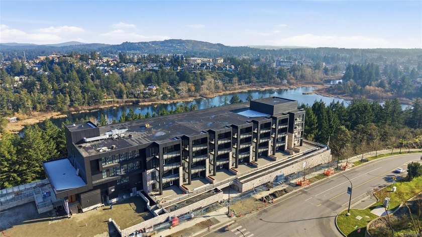 MOVE IN READY! SHOW SUITE now open 12-2pm (Thursday, Friday & - Beach Condo for sale in Langford, British Columbia on Beachhouse.com