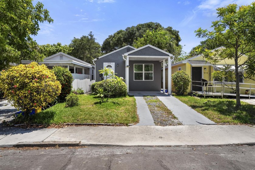 This charming 2-bedroom, 1-bathroom home is perfect for - Beach Home for sale in Lake Worth Beach, Florida on Beachhouse.com
