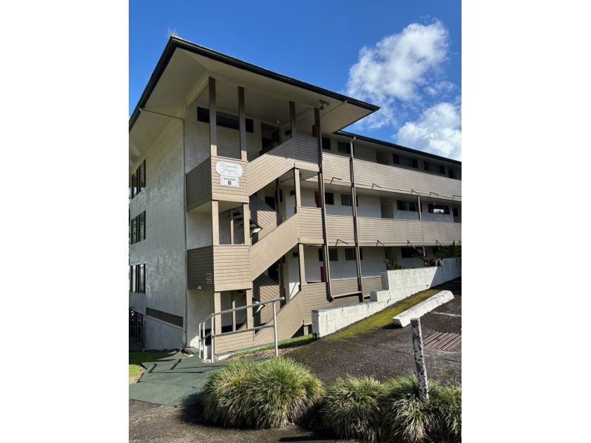 Location, Location, Location this affordable 2 bedroom, 1 1/2 - Beach Condo for sale in Hilo, Hawaii on Beachhouse.com