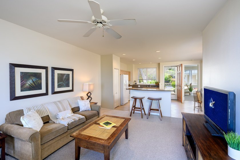 Enjoy easy island living in this ground-floor, single-level - Beach Condo for sale in Kailua Kona, Hawaii on Beachhouse.com