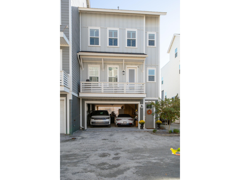 Amazing unobstructed views of both Folly Beach and Folly River - Beach Home for sale in Charleston, South Carolina on Beachhouse.com