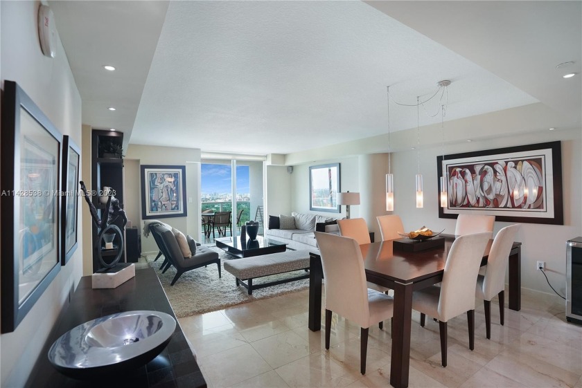 Exquisitely 2B 2Ba renovated corner turn-key unit! Beautiful - Beach Condo for sale in Miami, Florida on Beachhouse.com