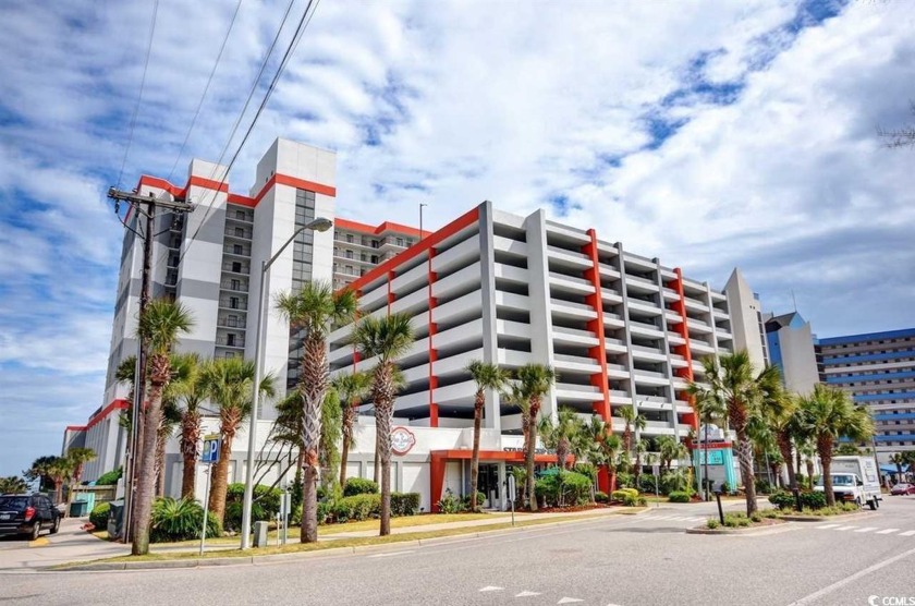 Welcome to this beautifully upgraded 2-room efficiency with a - Beach Condo for sale in Myrtle Beach, South Carolina on Beachhouse.com