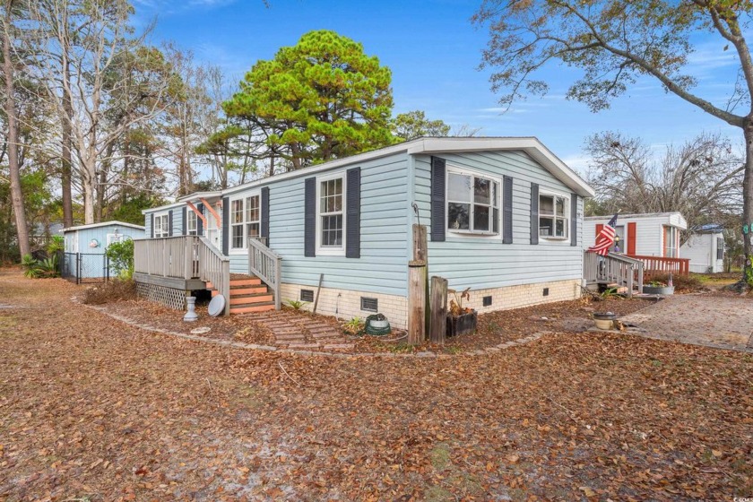 Discover the charm of this cottage-style home located in the - Beach Home for sale in Murrells Inlet, South Carolina on Beachhouse.com