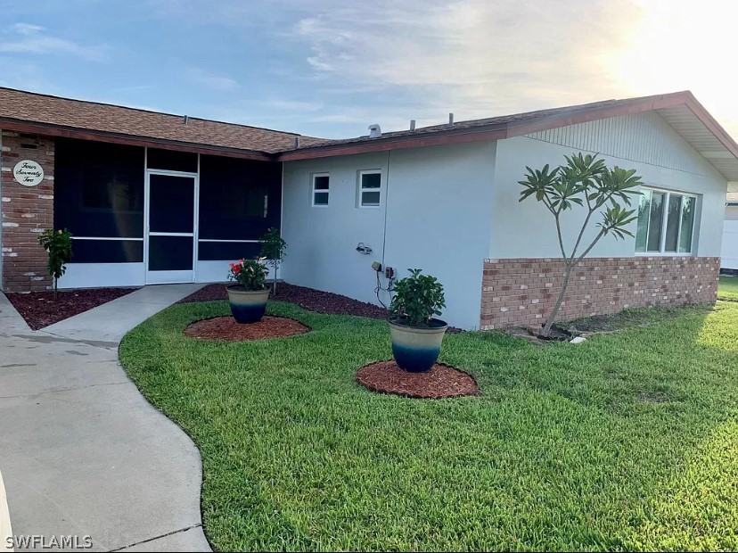 Beautifully updated 2 bedroom 2 bath house with gulf access! - Beach Home for sale in North Fort Myers, Florida on Beachhouse.com
