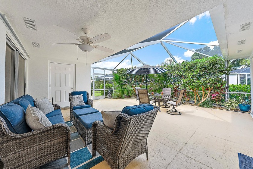 Beautiful home with many updates in the highly sought-after Sun - Beach Townhome/Townhouse for sale in Palm Beach Gardens, Florida on Beachhouse.com