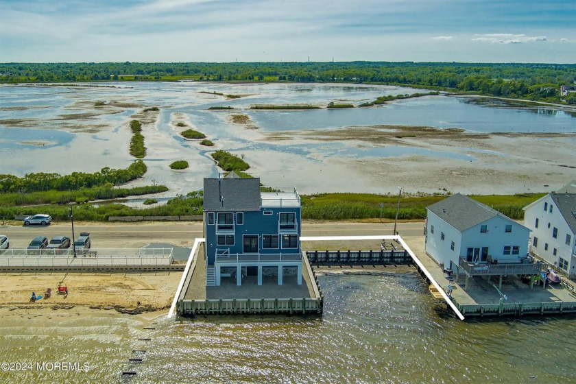 Best bayfront buy in Barnegat!!! Discover the charm of this - Beach Home for sale in Barnegat, New Jersey on Beachhouse.com