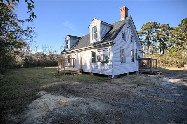 Discover the perfect blend of vintage charm & modern updates in - Beach Home for sale in Hayes, Virginia on Beachhouse.com