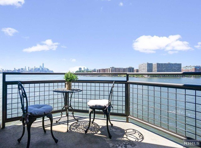 Investors only - Tenant's lease ends JUNE 2025. Stunning - Beach Condo for sale in Weehawken, New Jersey on Beachhouse.com