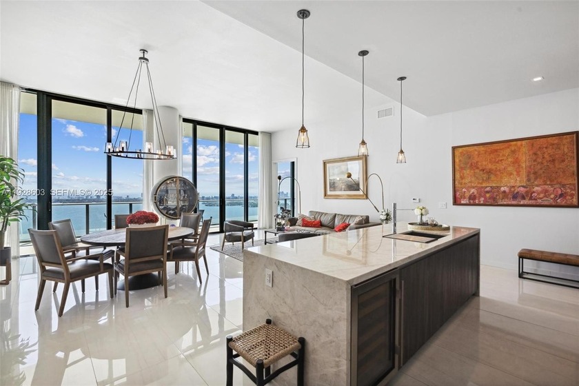 Beautiful Edgewater penthouse with incredible Biscayne Bay views - Beach Condo for sale in Miami, Florida on Beachhouse.com