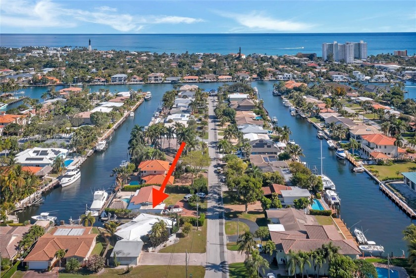 Waterfront, 10,920 sq. ft. corner property in sought-after Santa - Beach Home for sale in Pompano  Beach, Florida on Beachhouse.com