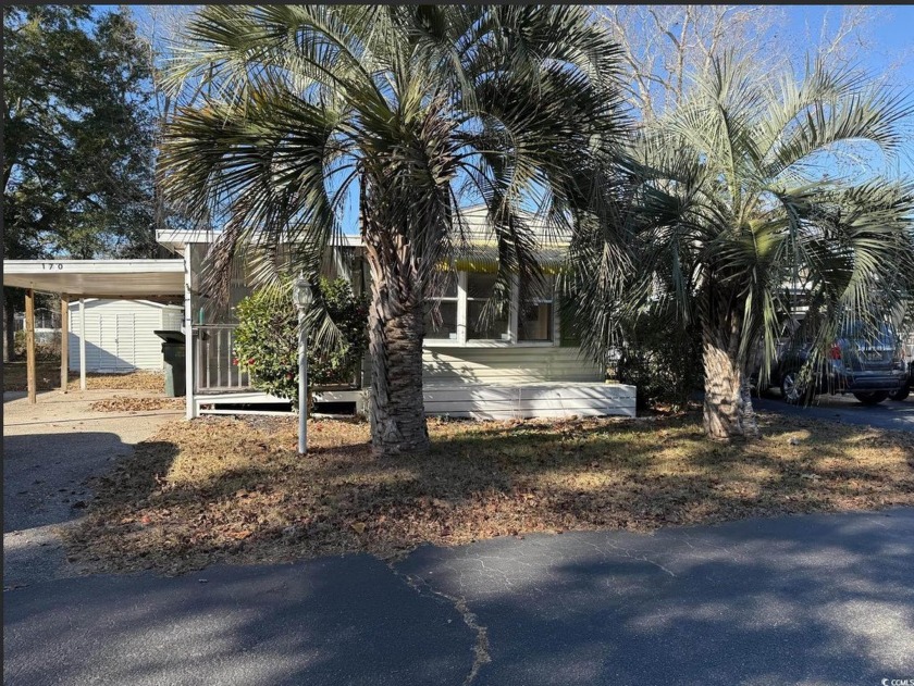 This 2/2 home offers a unique opportunity to create your own - Beach Home for sale in Murrells Inlet, South Carolina on Beachhouse.com