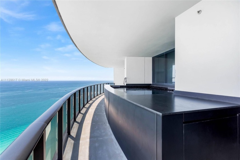 OWNER IS  VERY MOTIVATED TO SELL IT,  PLACE YOUR OFFERS. Porsche - Beach Condo for sale in Sunny Isles Beach, Florida on Beachhouse.com