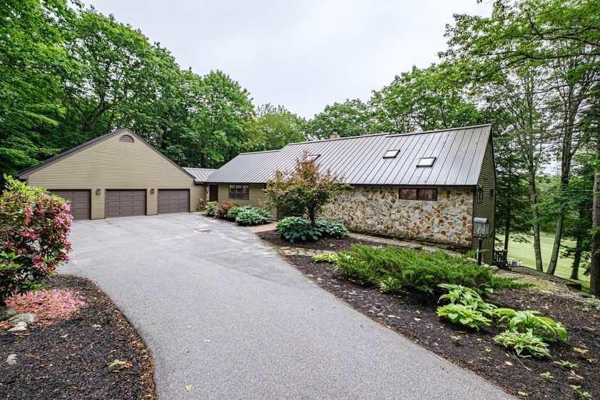 Luxury Meets Lifestyle in This Spacious 3-Bedroom, 3.5-Bath - Beach Home for sale in Falmouth, Maine on Beachhouse.com