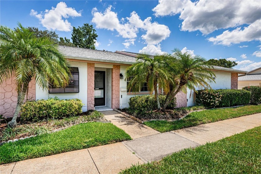 **27 Holes of Golf and NO Greens fees!**  Welcome to your new - Beach Condo for sale in Palm Harbor, Florida on Beachhouse.com