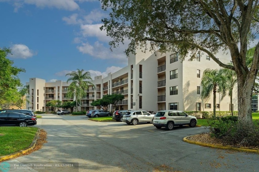 Beautiful Condo in the heart of Sunrise. If you were looking for - Beach Condo for sale in Sunrise, Florida on Beachhouse.com