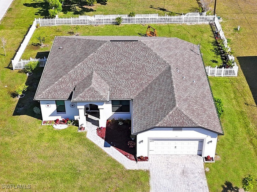 Welcome to this amazing Islamorada model LGI Home on a corner / - Beach Home for sale in Cape Coral, Florida on Beachhouse.com