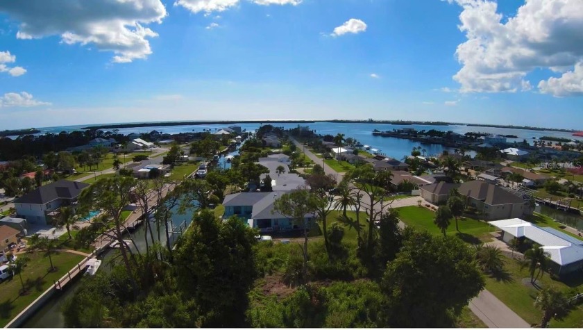 DIRECT WATER ACCESS. Beautiful waterfront lot in Grove City - Beach Lot for sale in Englewood, Florida on Beachhouse.com