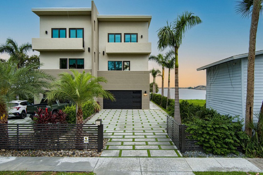 Dive into the epitome of luxury with this fully furnished - Beach Townhome/Townhouse for sale in Melbourne, Florida on Beachhouse.com