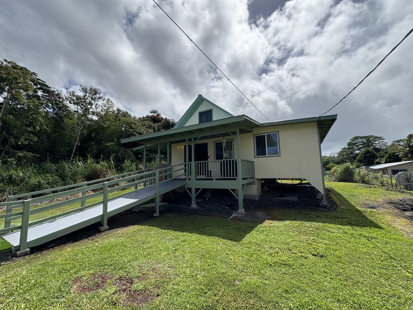 Seller is now offering a $3,000.00 credit to Buyer for closing - Beach Home for sale in Pahoa, Hawaii on Beachhouse.com