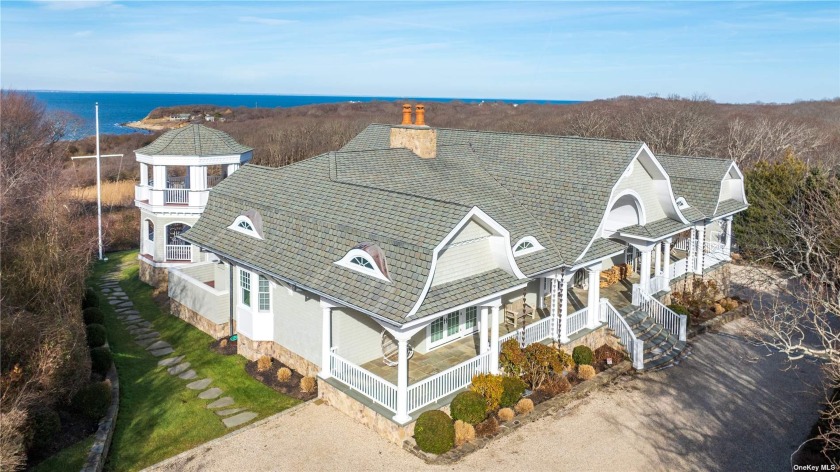 30 Wills Point Road - Beach Home for sale in Montauk, New York on Beachhouse.com