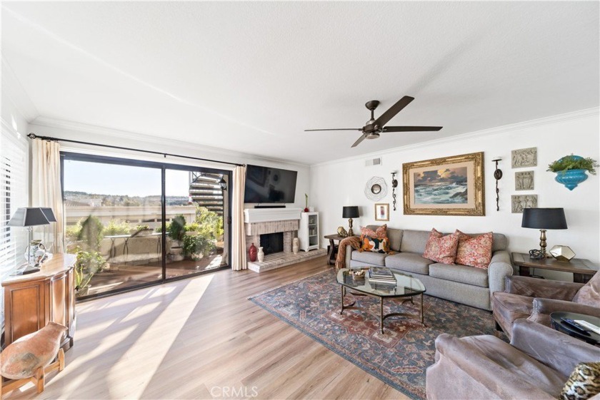 TREMENDOUS ATTENTION TO DETAIL.... Welcome to the most popular - Beach Condo for sale in Mission Viejo, California on Beachhouse.com